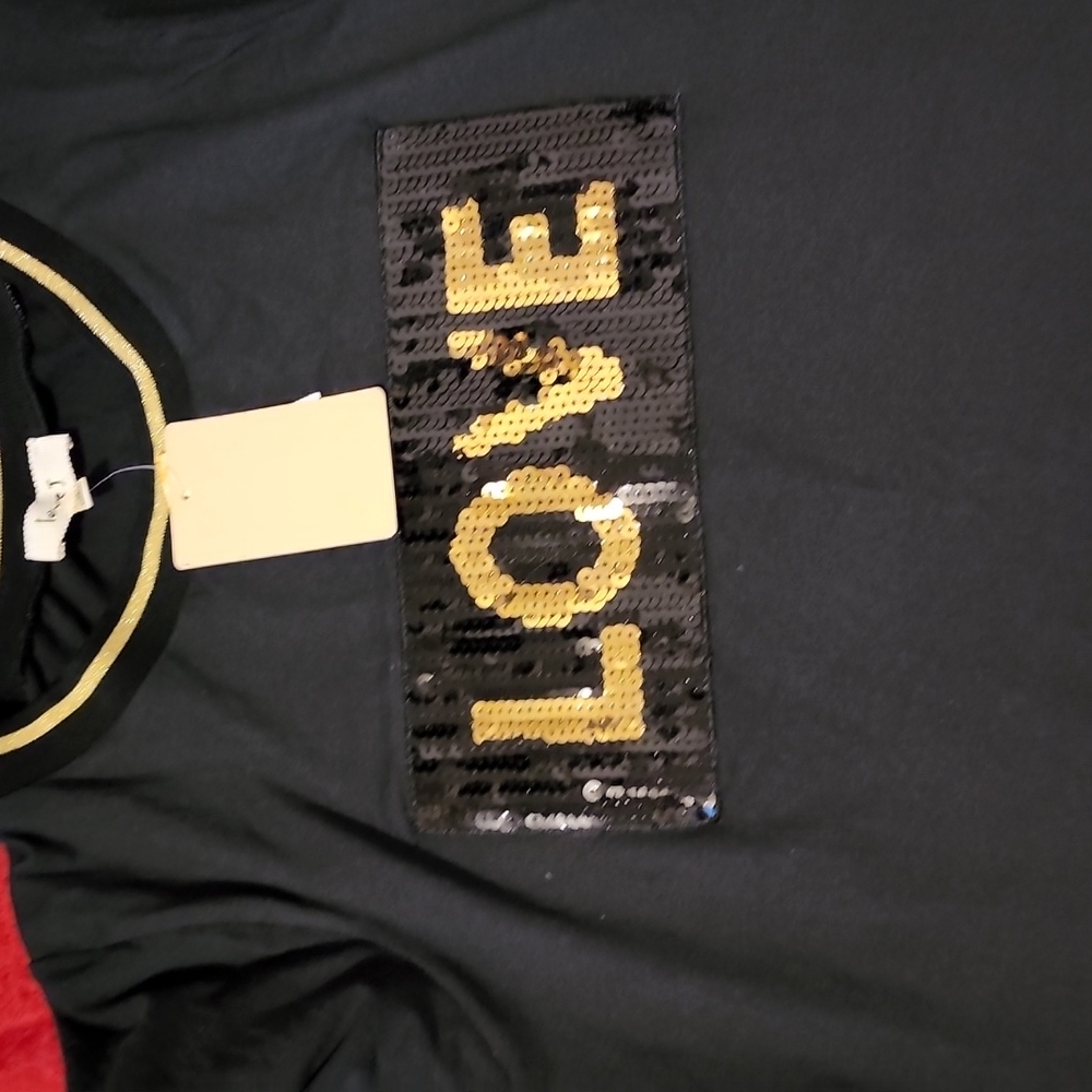 Dress it black trim with gold  short sleeve
